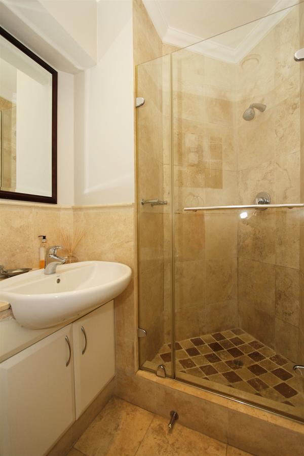 Apartment 503 Oyster Schelles *