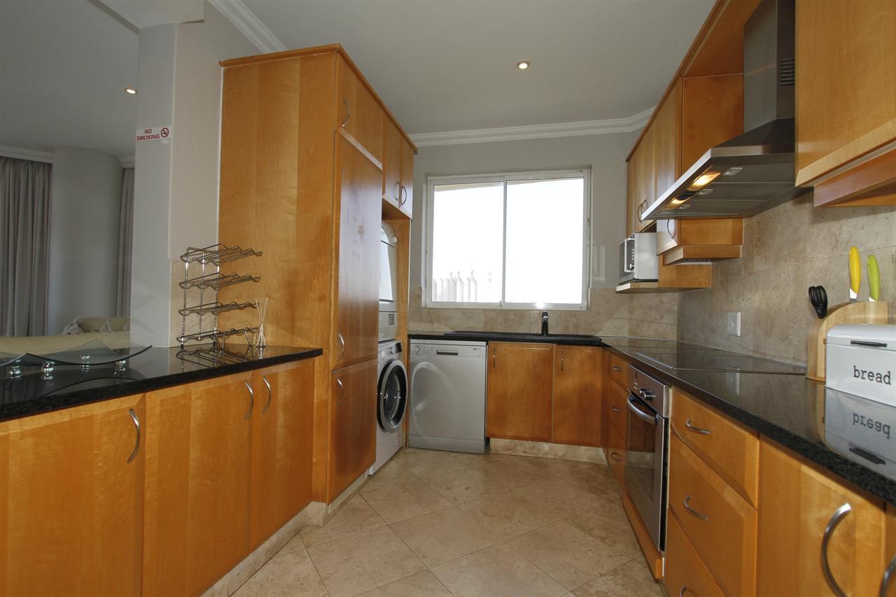503 Oyster Schelles Durban